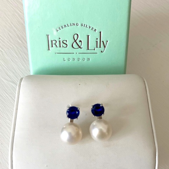 Iris and Lily London Sterling Silver Sapphire and Pearl Earrings in Box Elegant - Picture 1 of 10